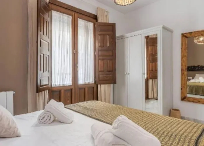 La Casa De Lucy Daire Granada